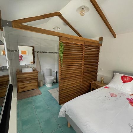 Bungalow "Doussin' Kreyol", Au Calme A 150M De La Plage Grande Anse ภายนอก รูปภาพ